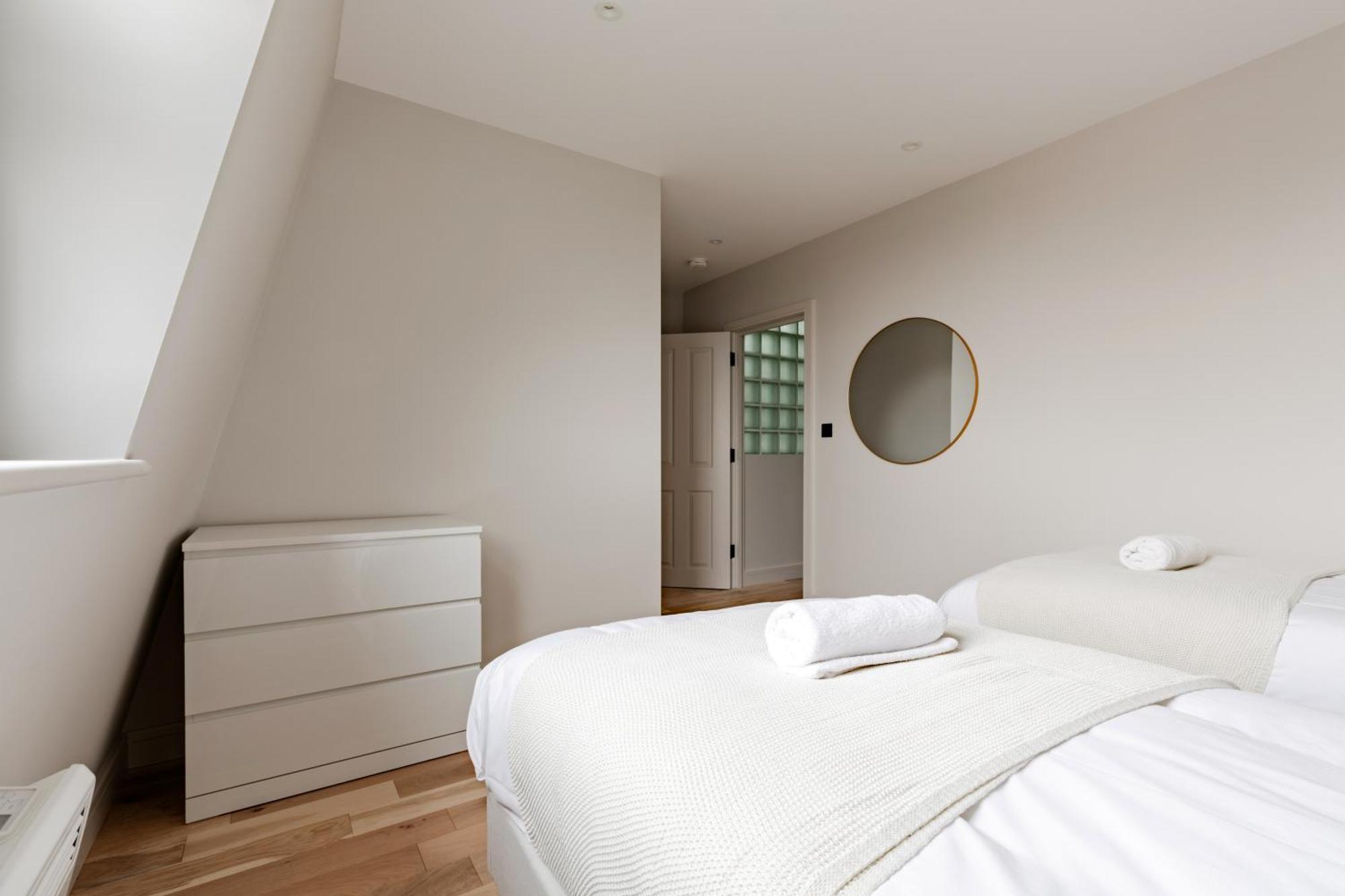 Fairhazel Gardens Studios London Bagian luar foto
